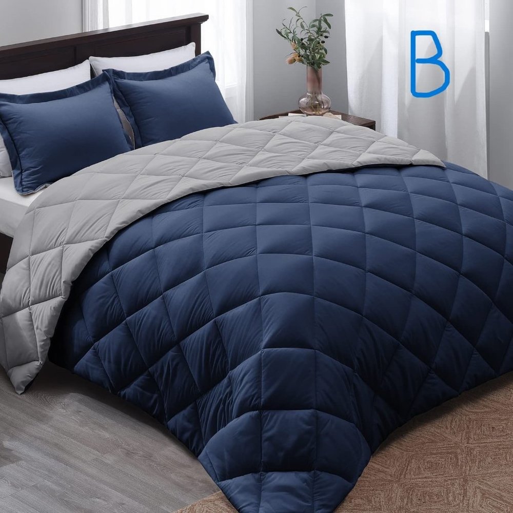 New Queen or  King Size Comforter Set -  Reversible Down Alternative - Picture 3 of 8